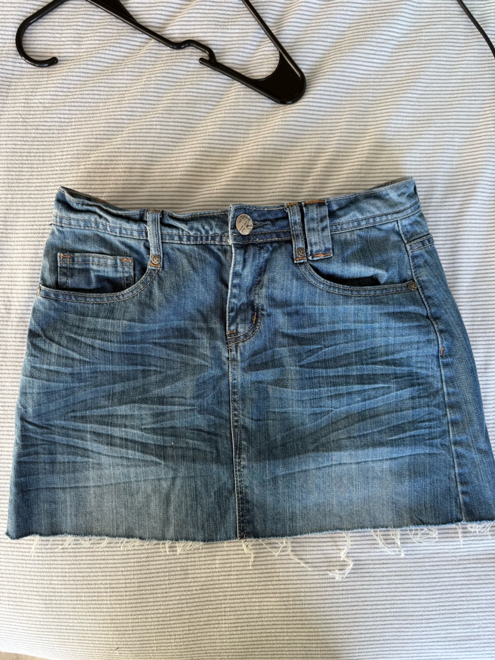 blue denim mini skirt!
